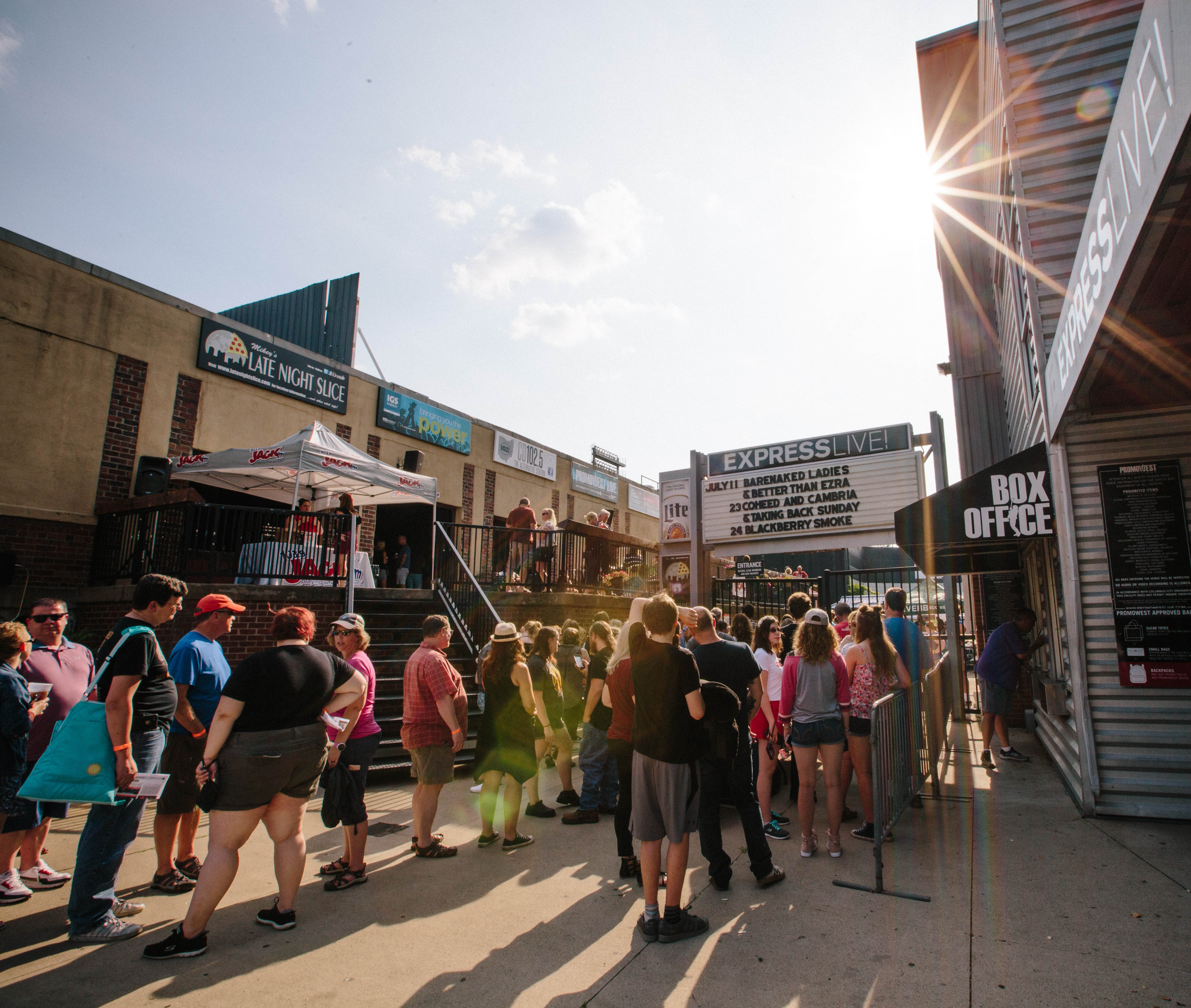 Columbus Arena District Digest Week of October 1, 2018 Arena District